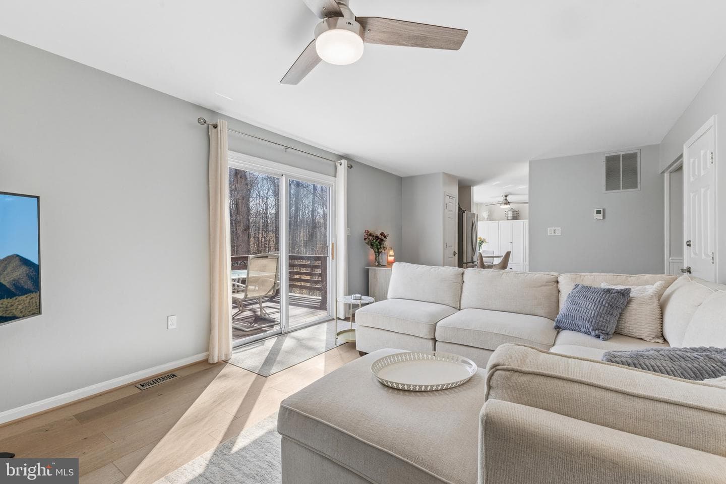 3122 Ironhorse Drive photo 11