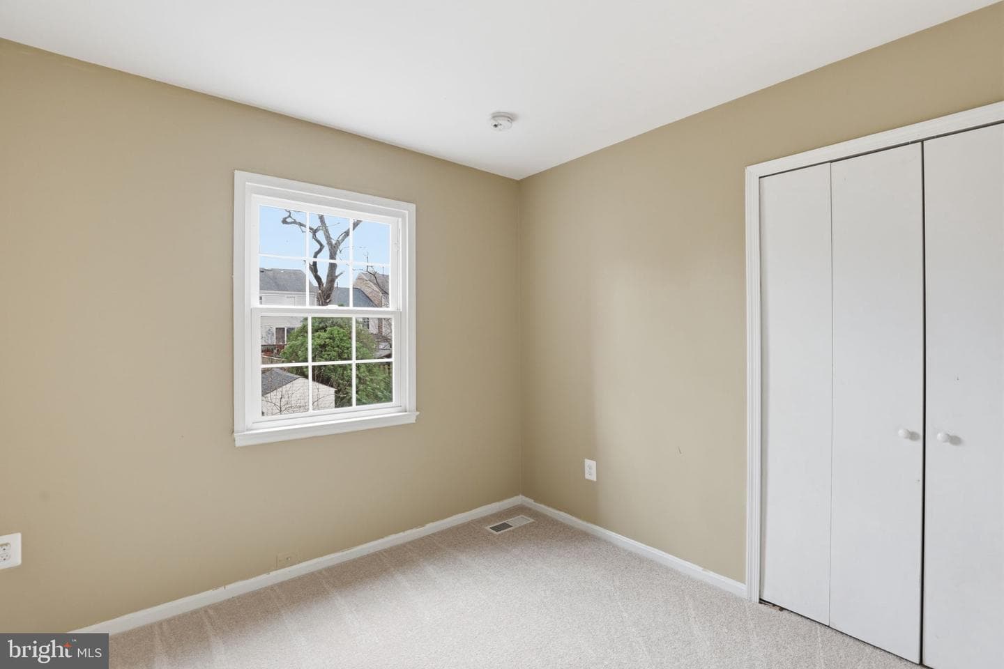 10107 Henry Court photo 17