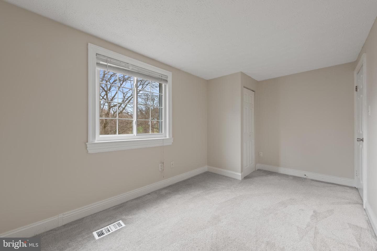 1656 Thenia Place #3-2 photo 16