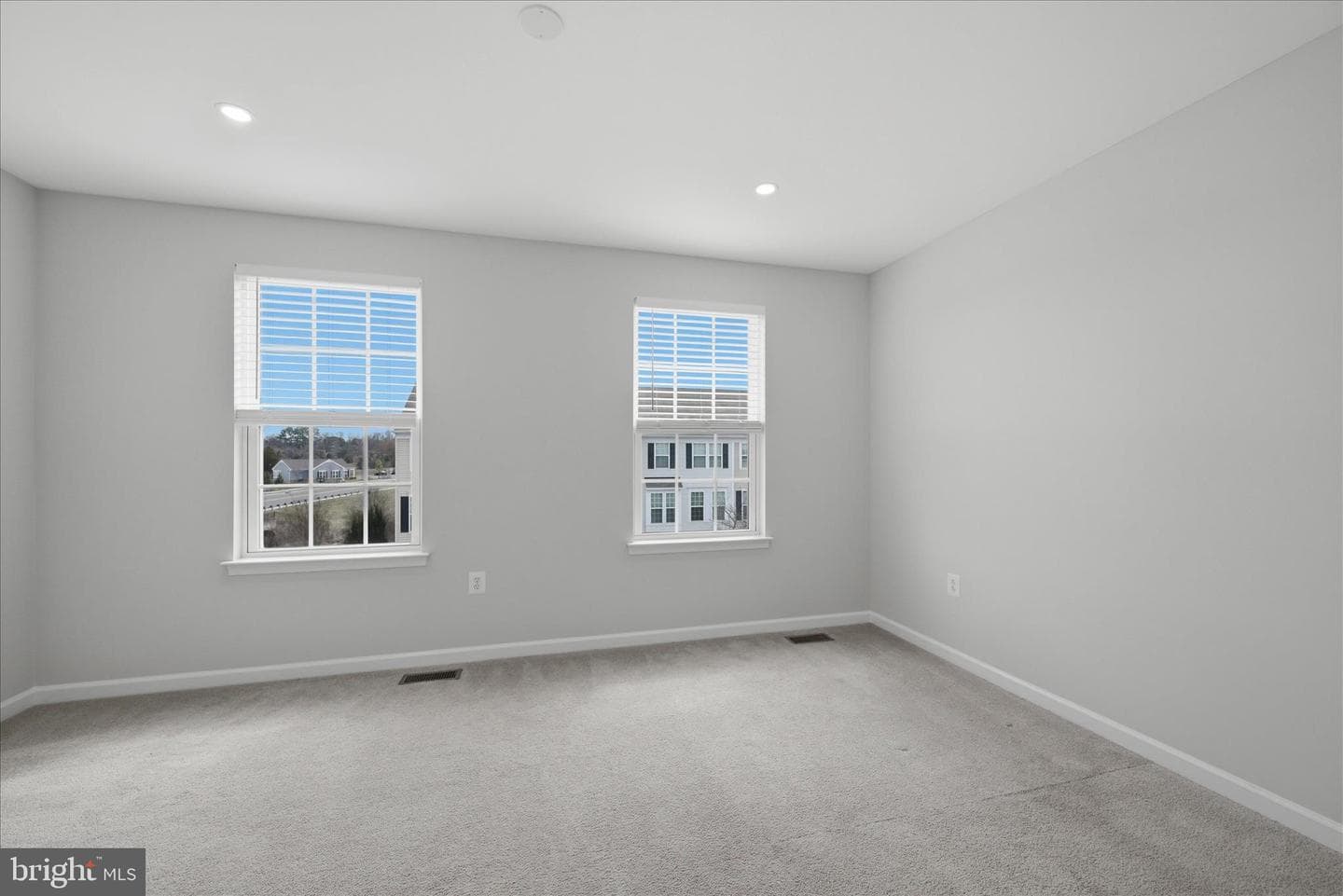 8206 Heritage Crossing Court photo 20