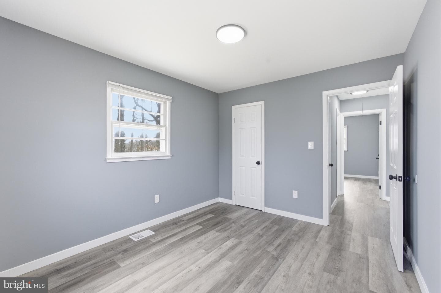 14211 Randall Drive photo 8