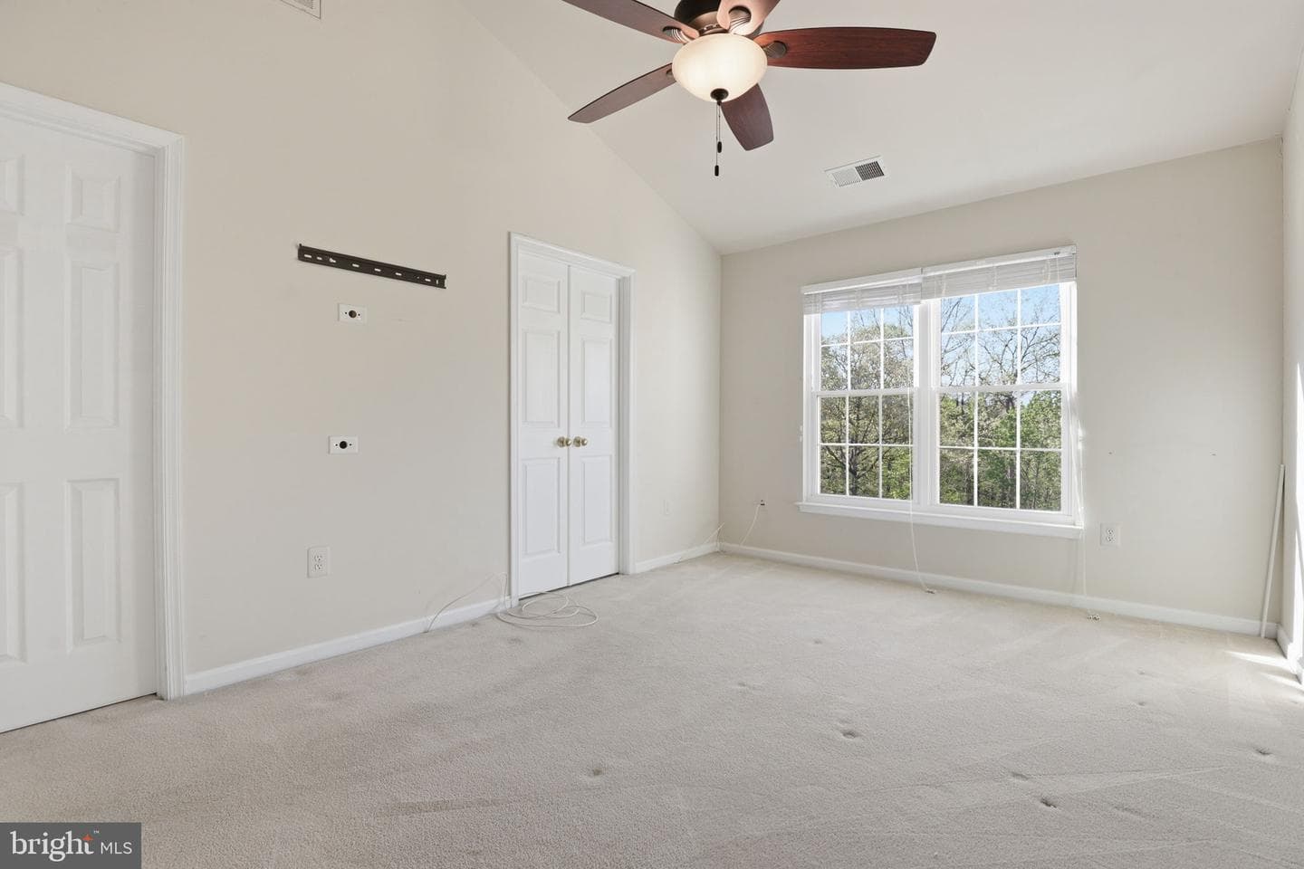 9814 Cheshire Ridge Circle photo 17