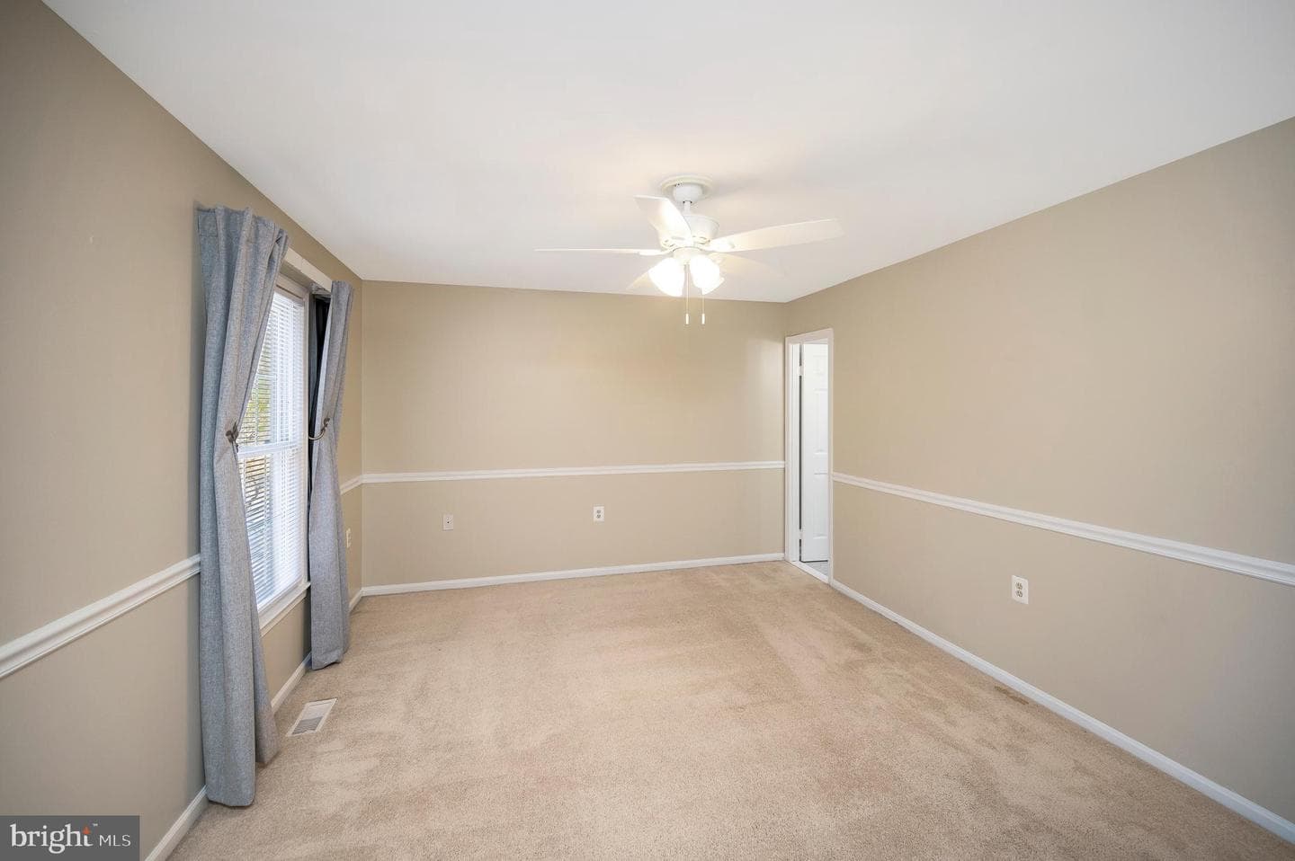12950 Lockleven Lane photo 21