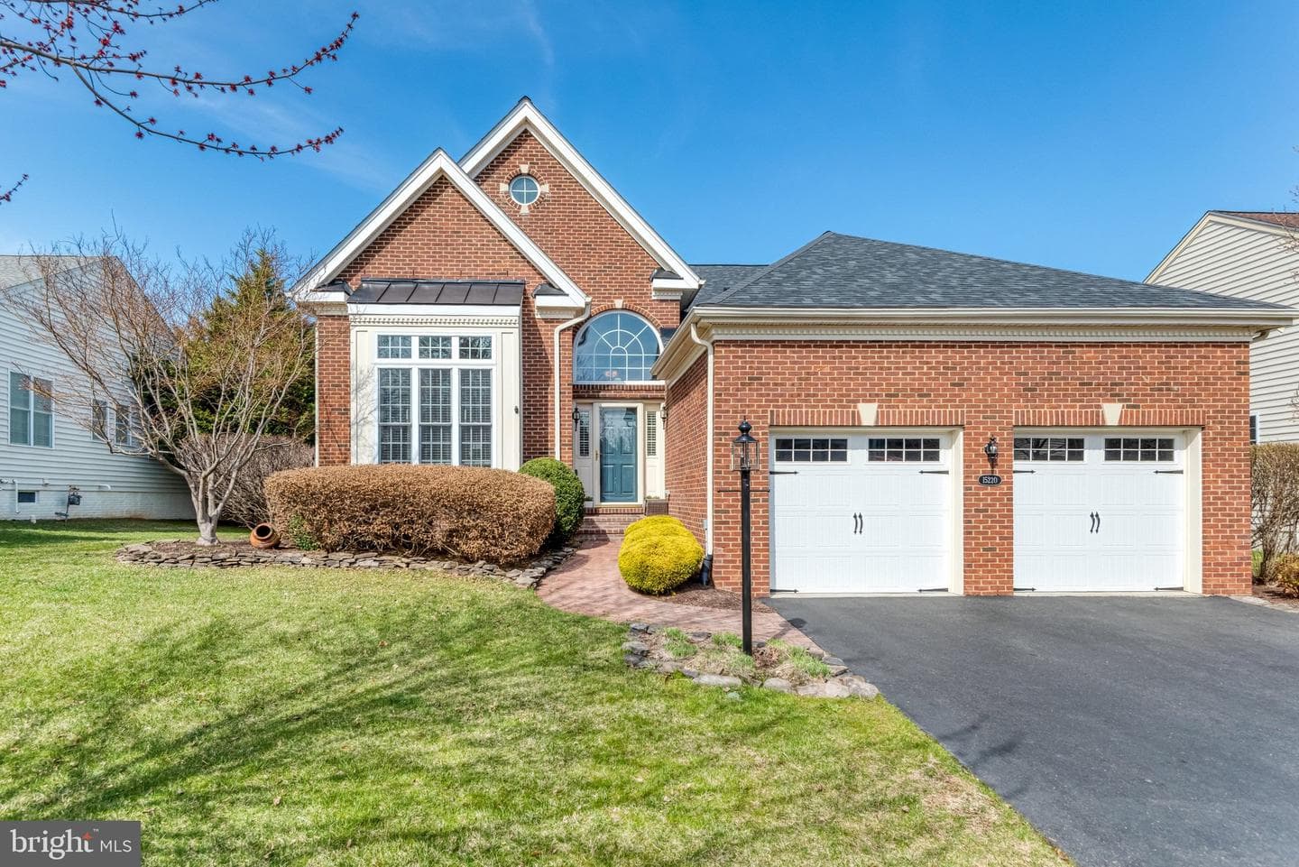 15220 Fog Mountain Circle photo 2