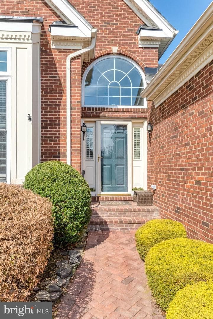 15220 Fog Mountain Circle photo 5