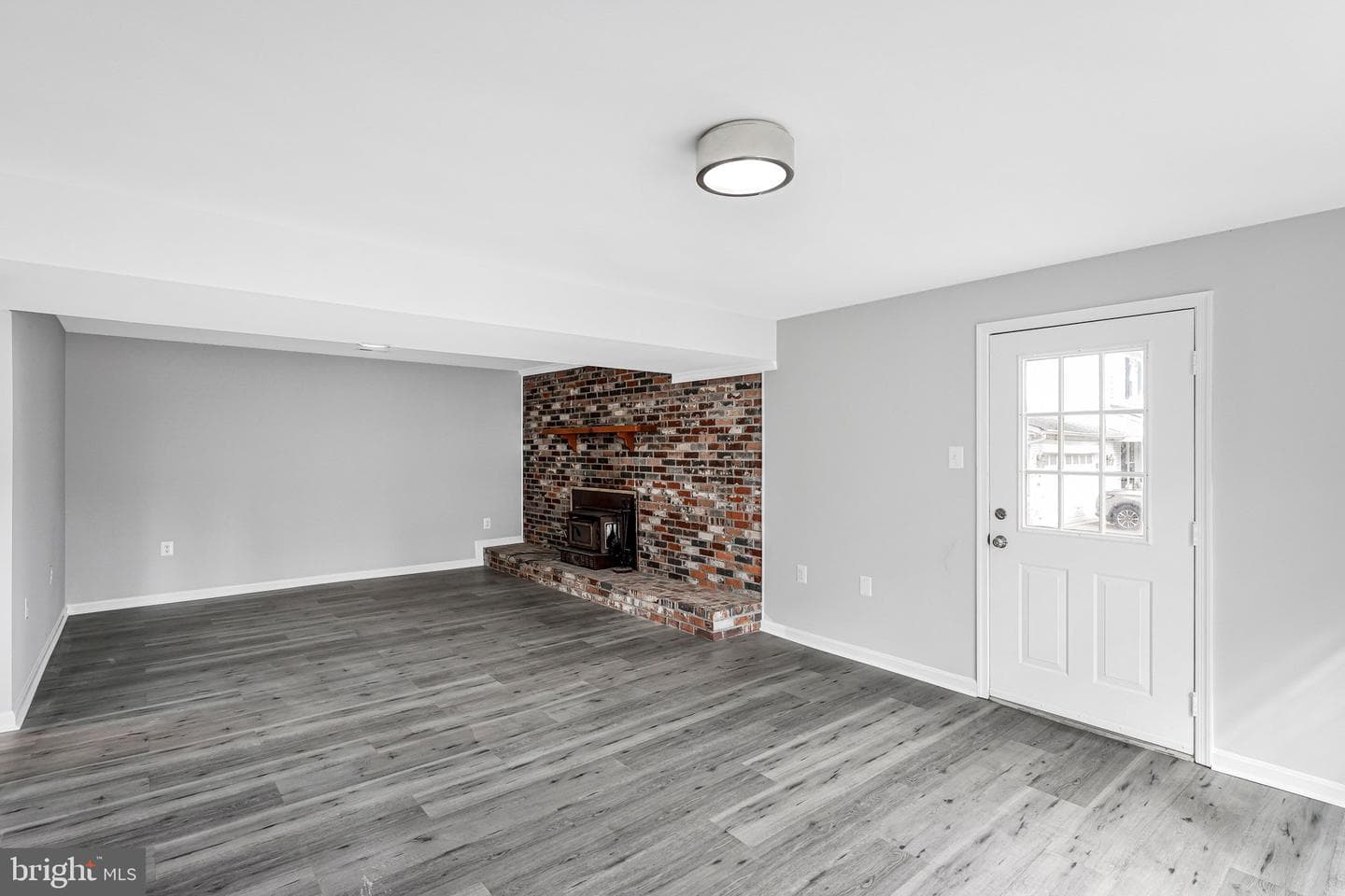 11910 Shirley Avenue photo 23