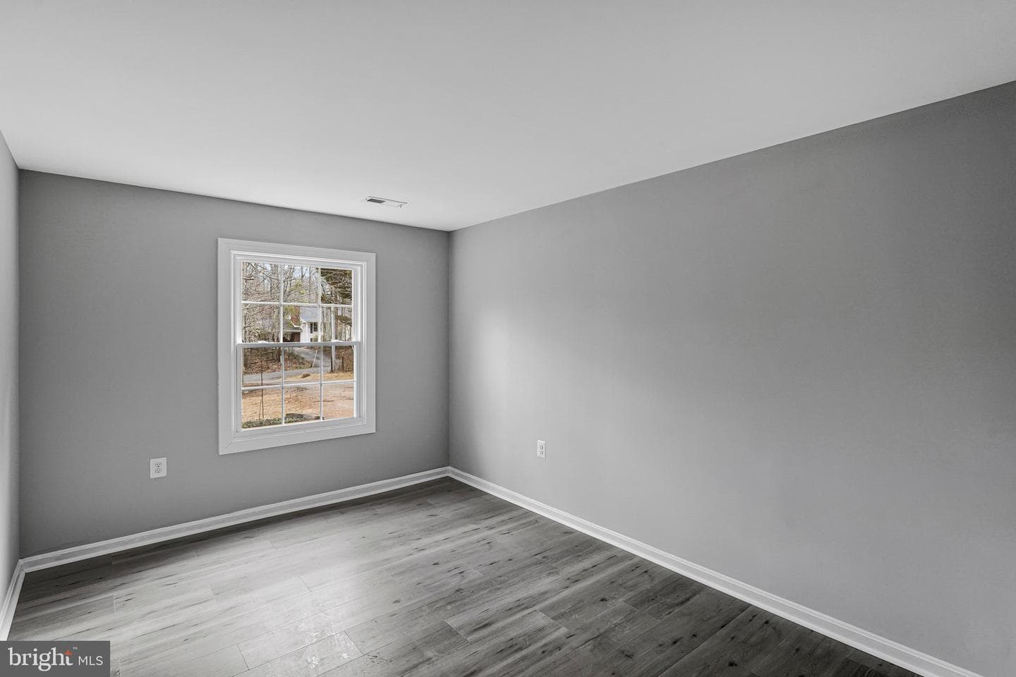 11910 Shirley Avenue photo 27