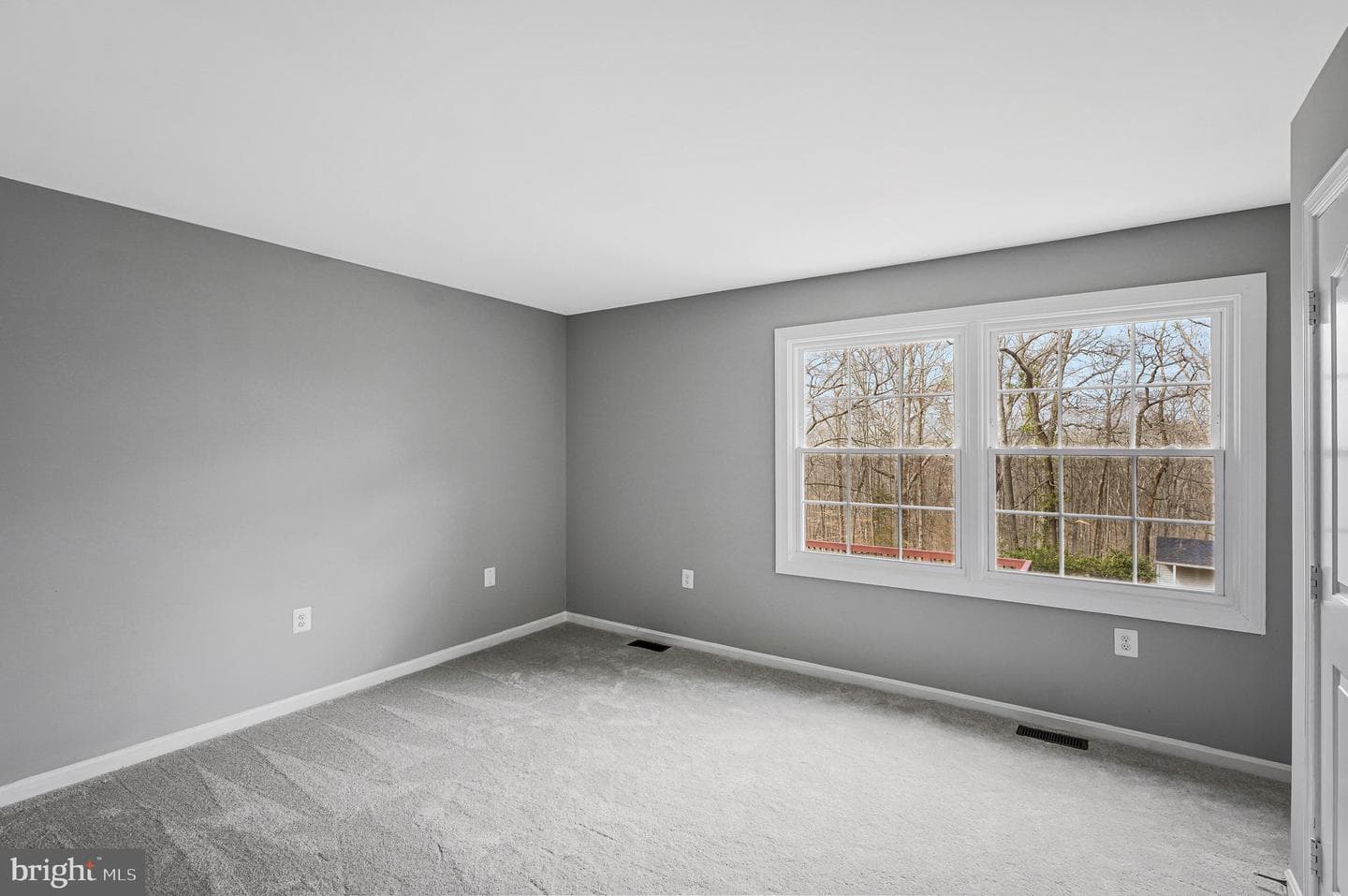 11910 Shirley Avenue photo 8