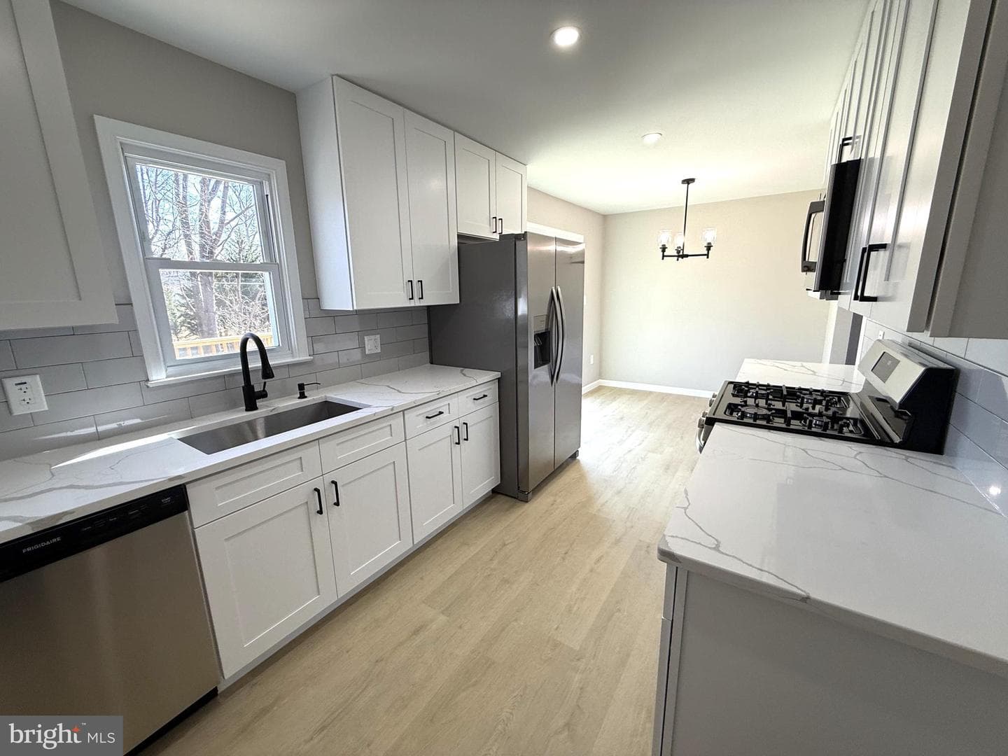 7405 Albemarle Drive photo 8