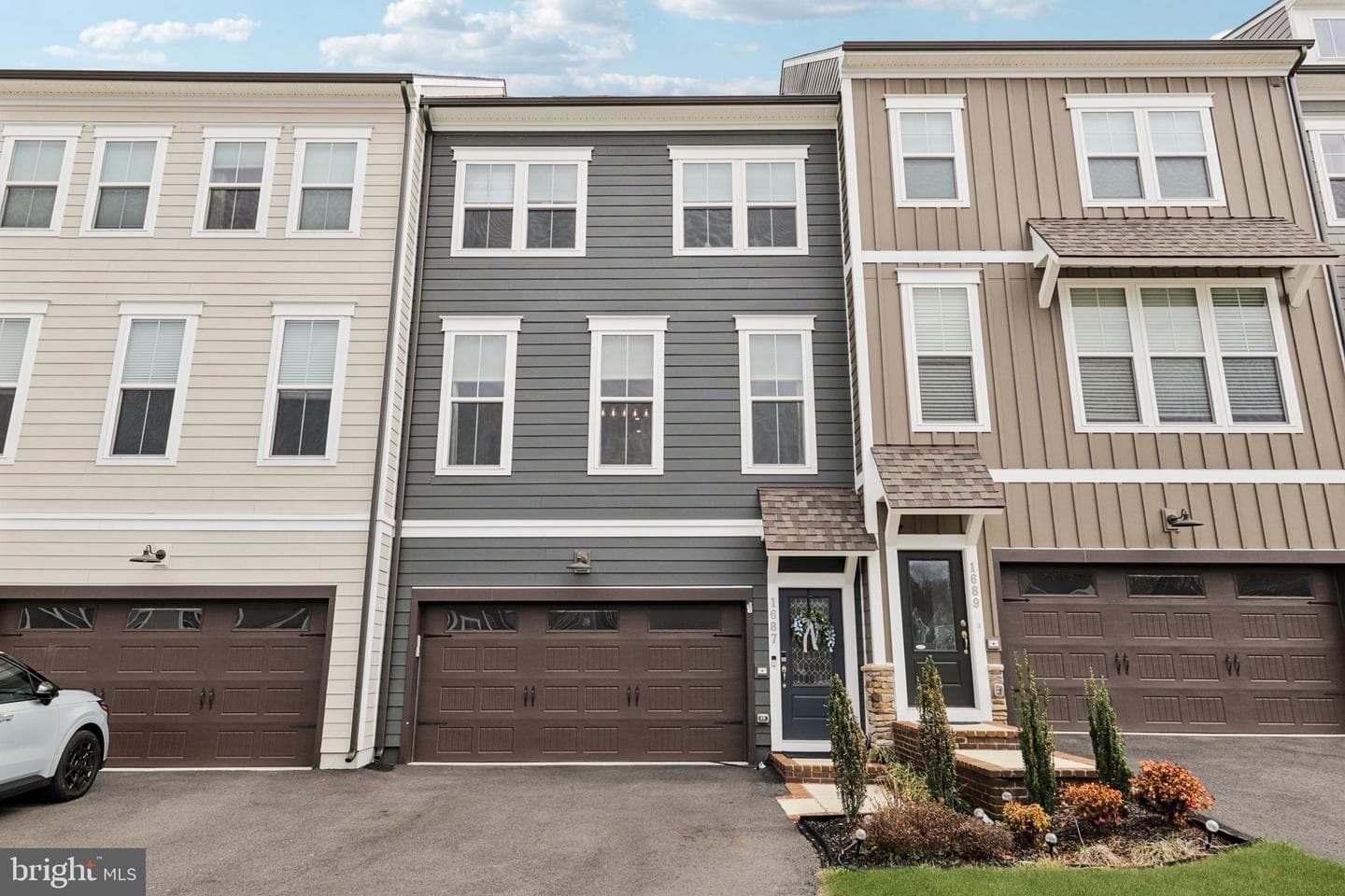 1687 Aspen Poplar Road