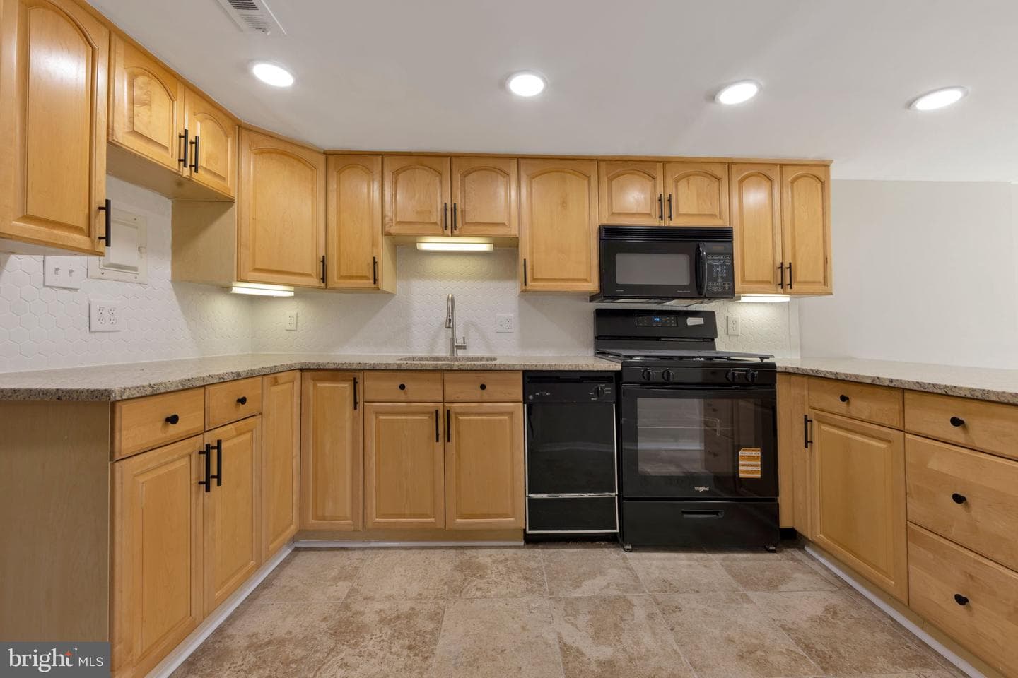 12705 Dara Drive #t3, Woodbridge