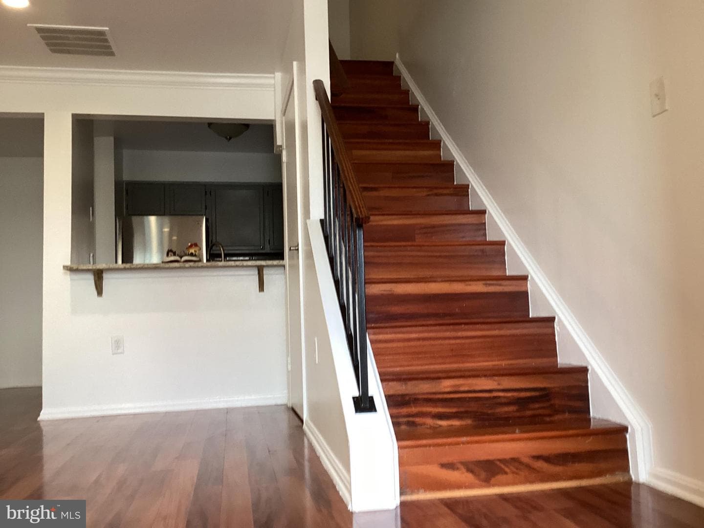 10439 Dylan Place photo 11