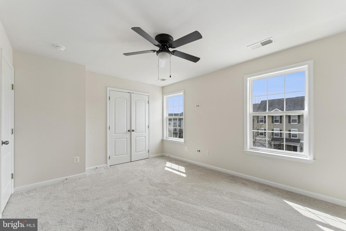 2918 Truffle Oak Place photo 15