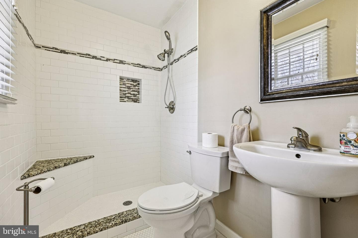 11430 Harton Street photo 33