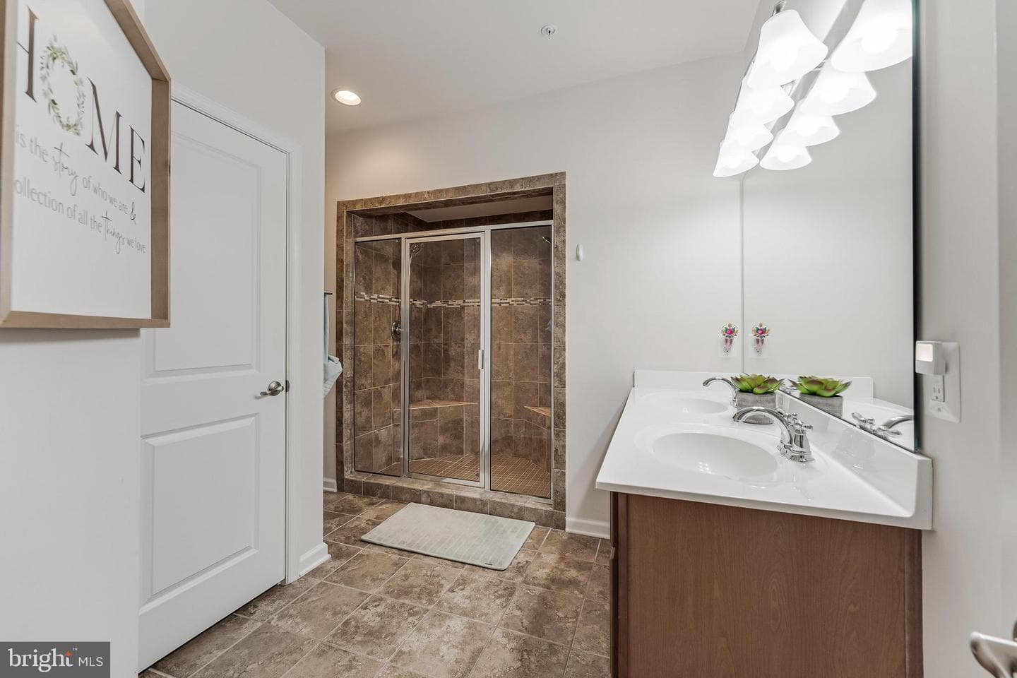6908 Kona Drive photo 34