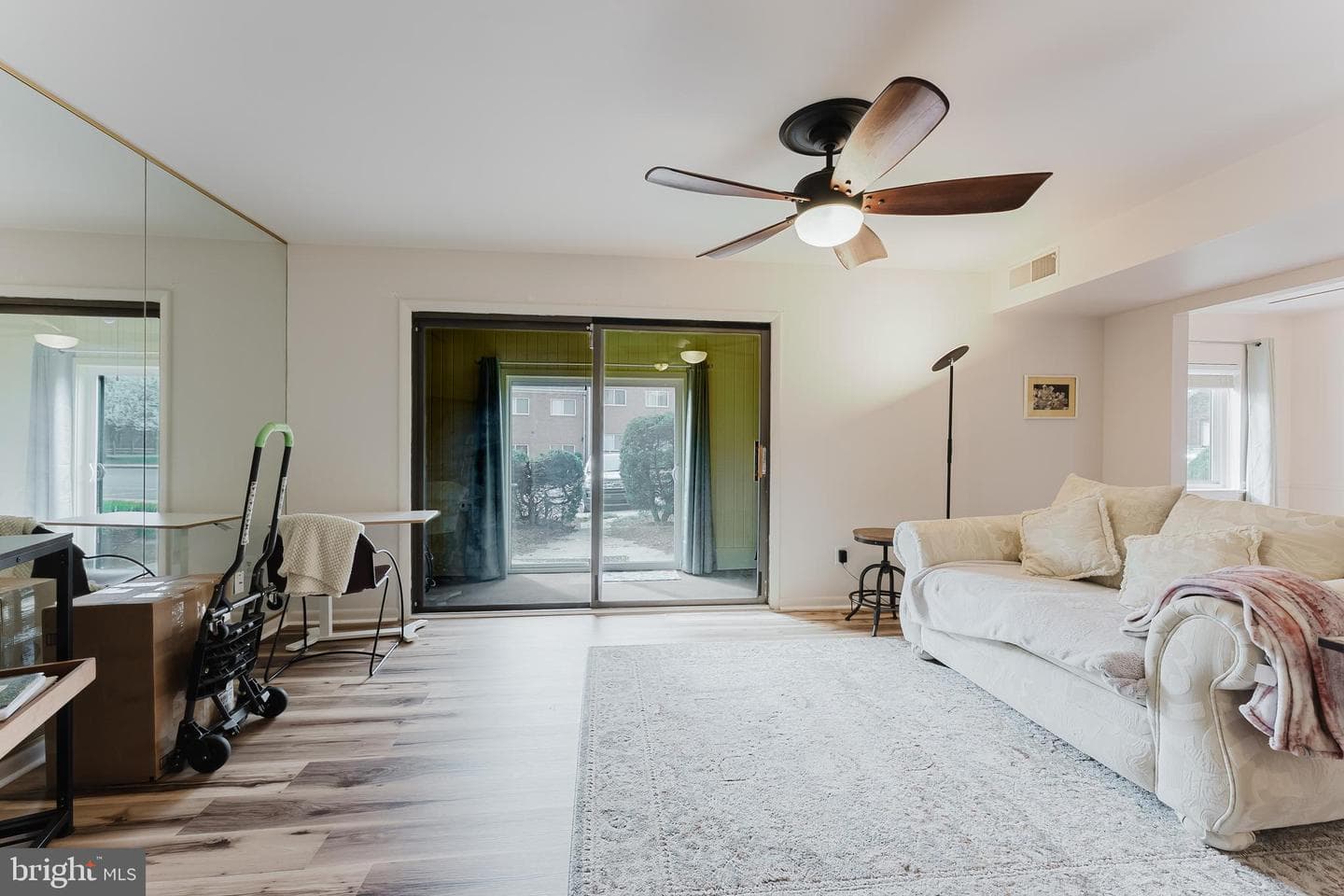 10627 Provincial Drive #b photo 3