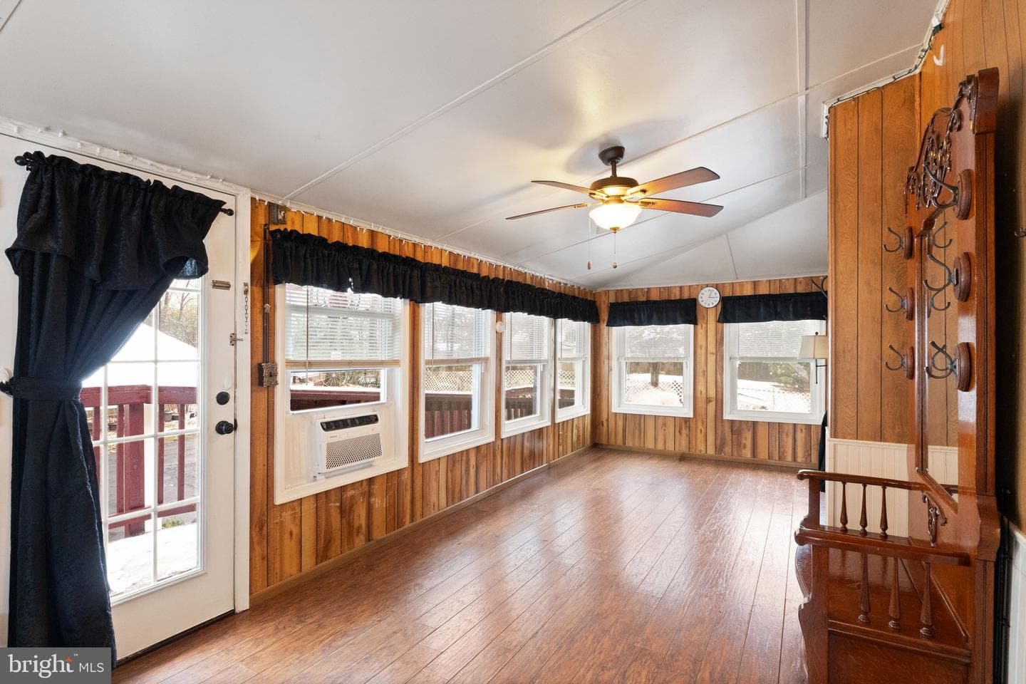 7411 Bull Run Road photo 21
