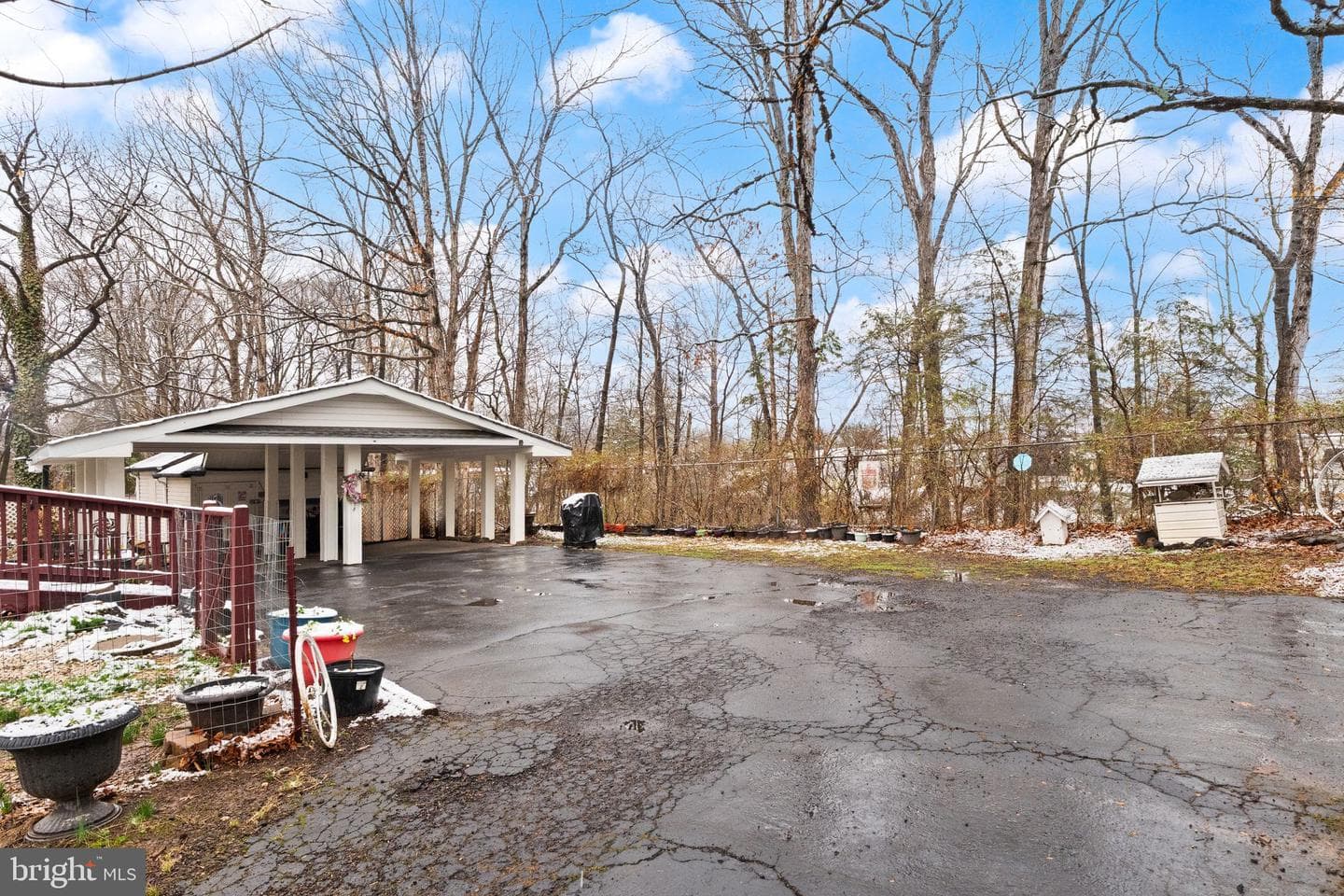 7411 Bull Run Road photo 38