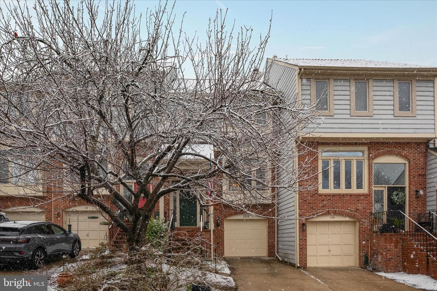 124 E Colonial Drive photo 34