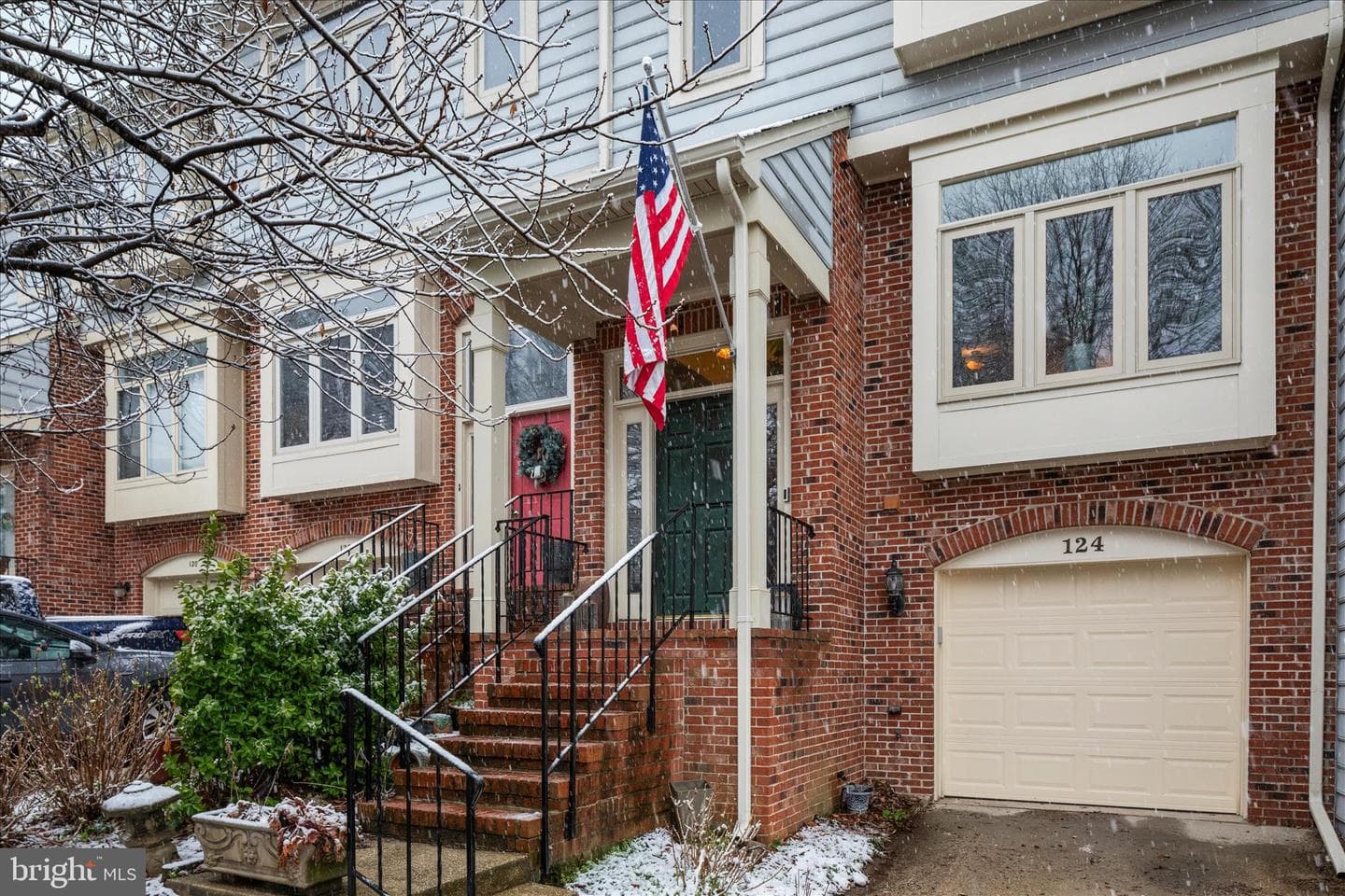 124 E Colonial Drive photo 35