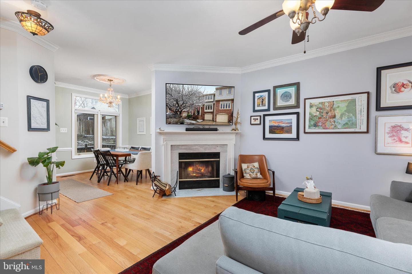 124 E Colonial Drive photo 4