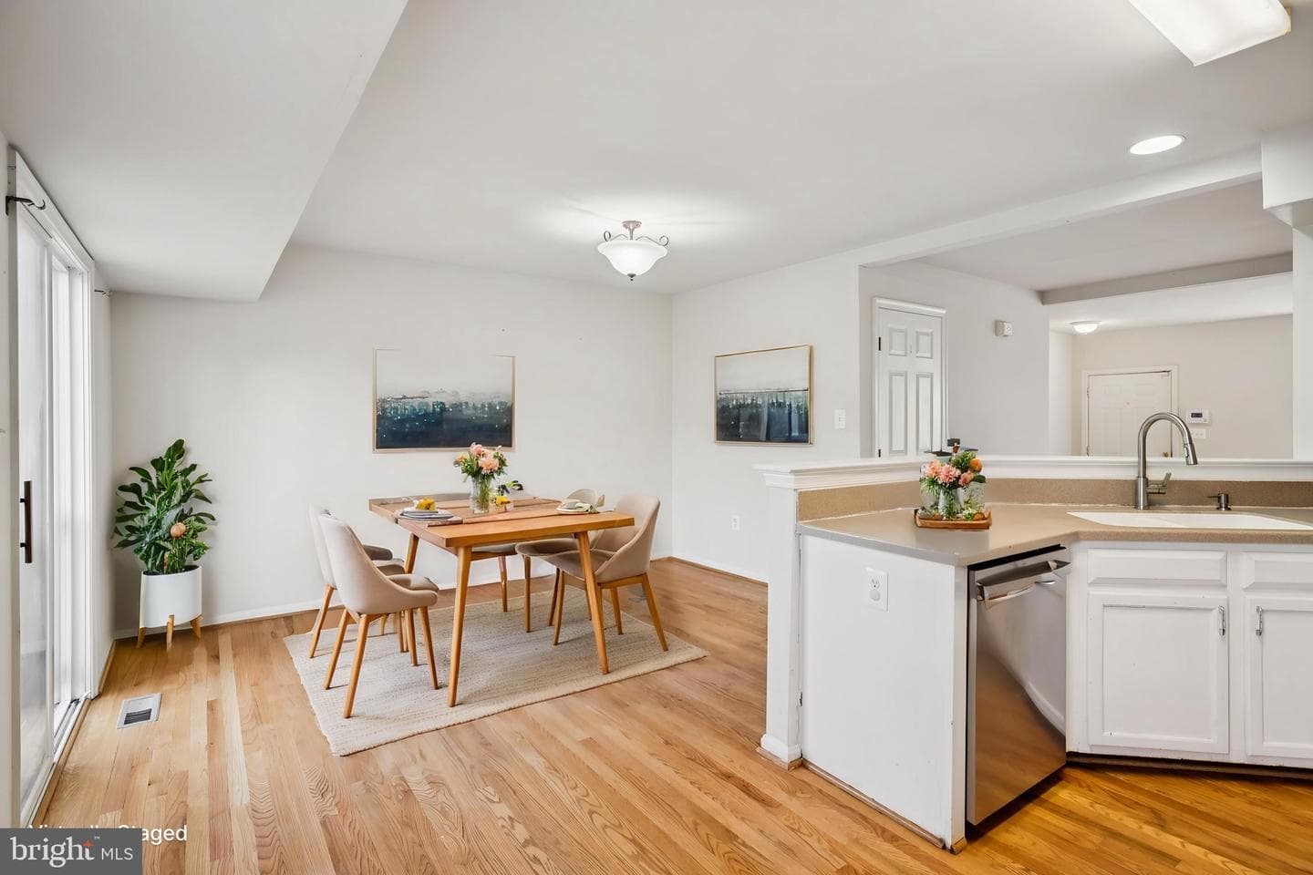 14324 Springfield Court photo 14