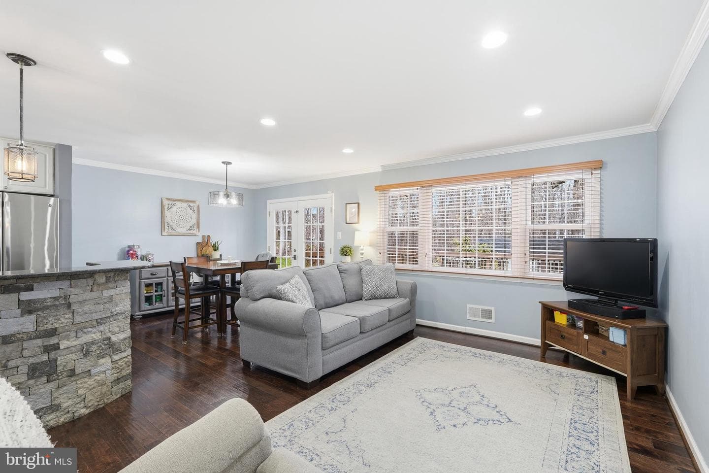 12017 William And Mary Circle photo 11
