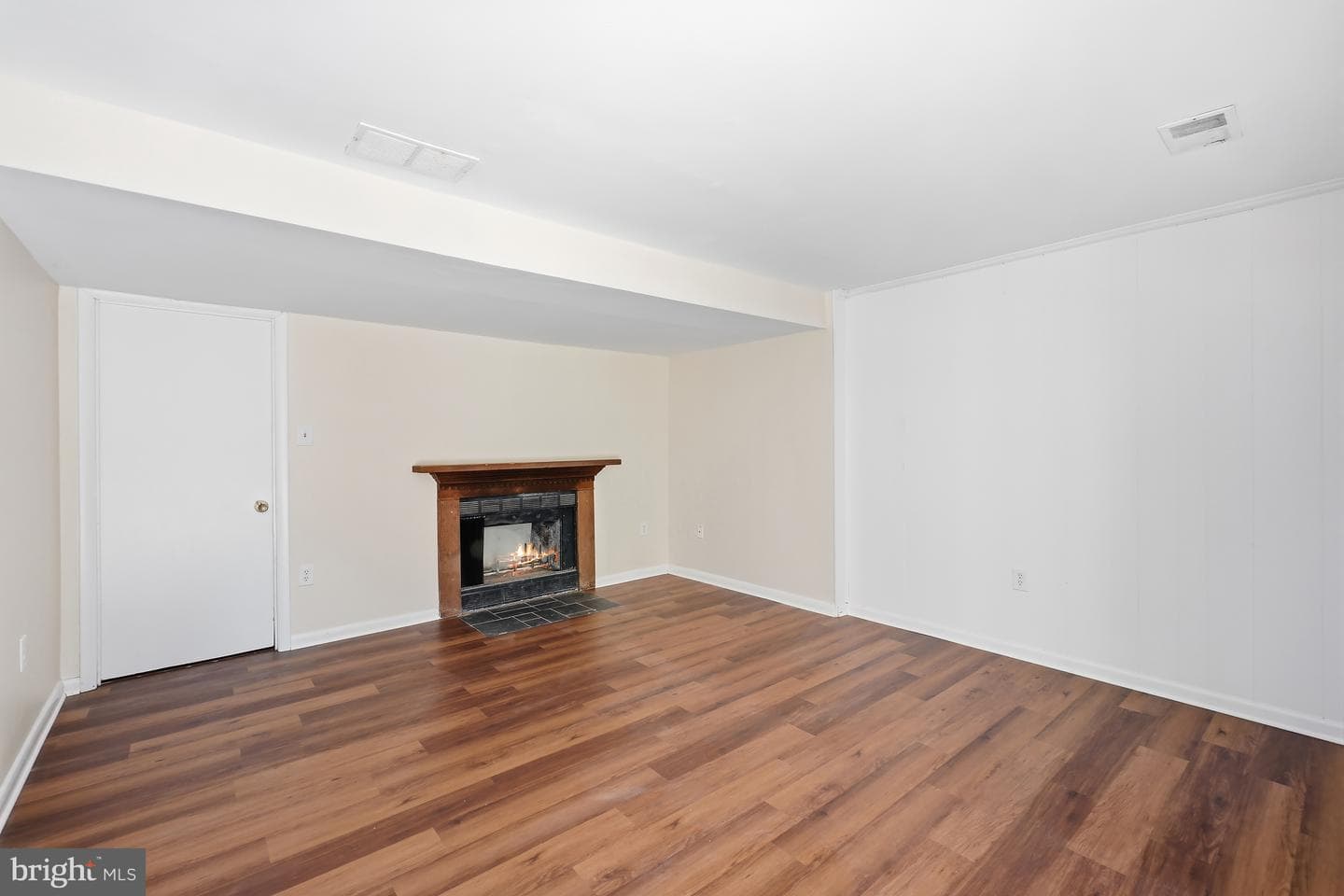 14839 Ensor Court photo 24