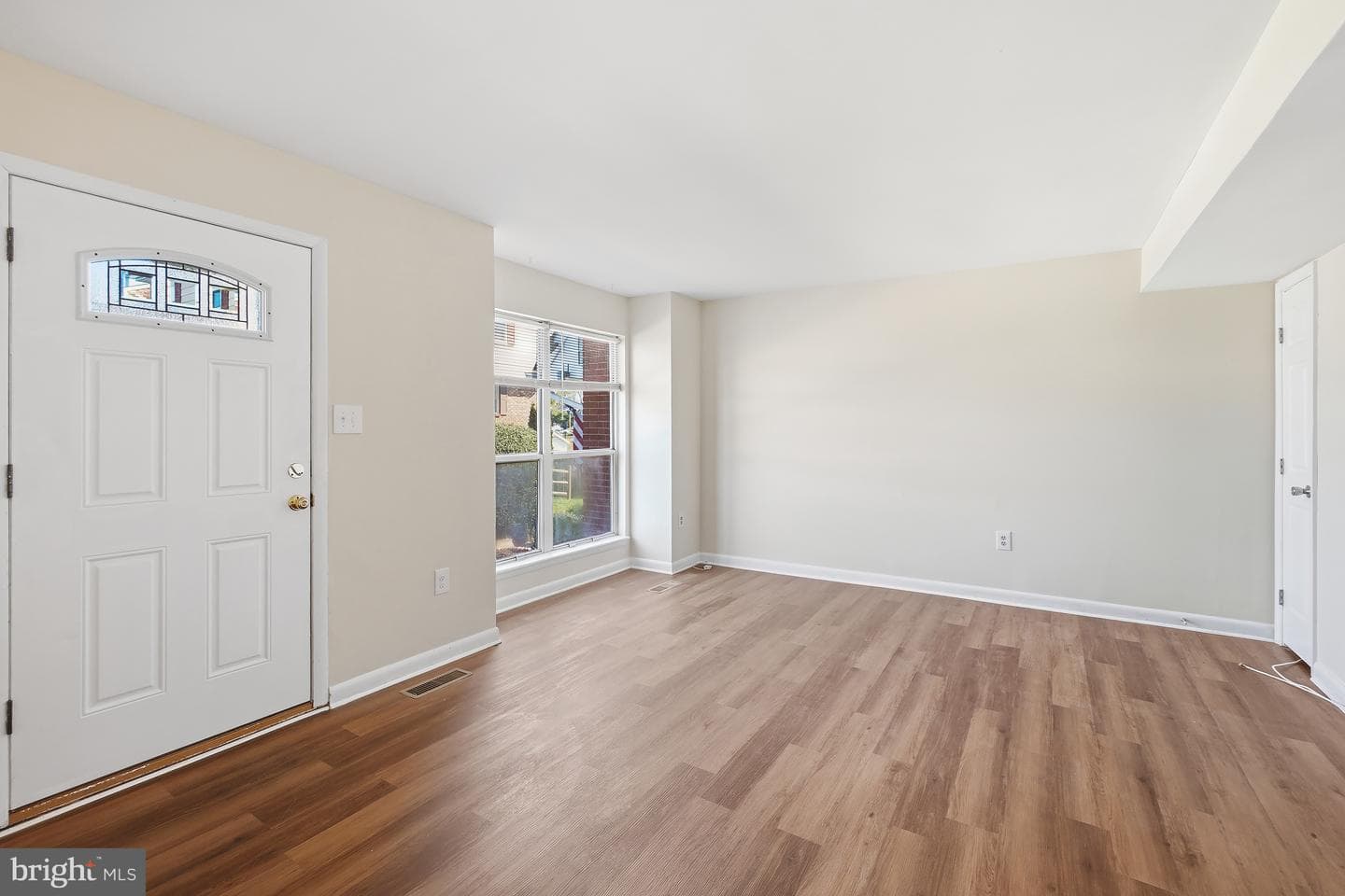 14839 Ensor Court photo 5