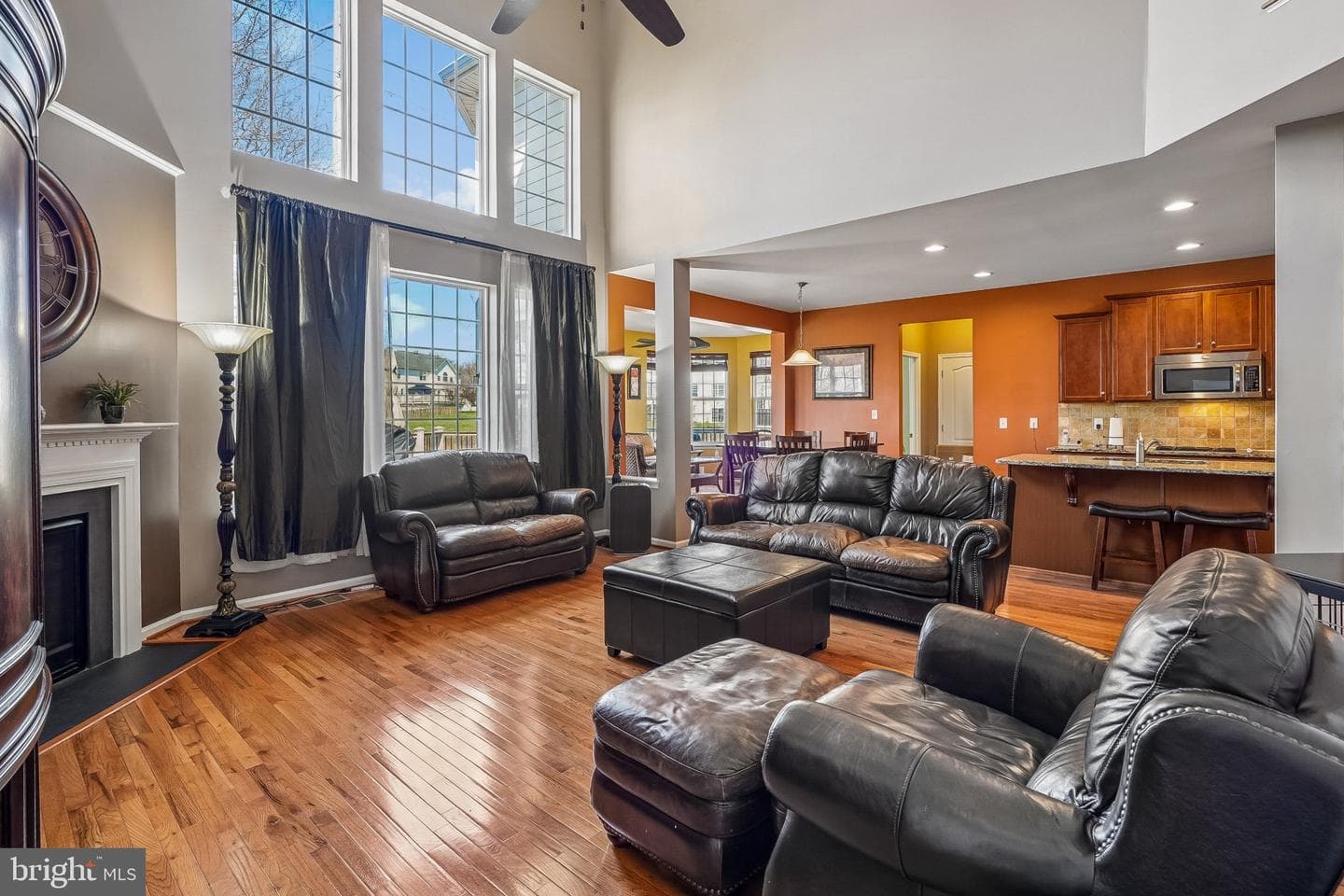 8716 Raleigh Mews photo 16