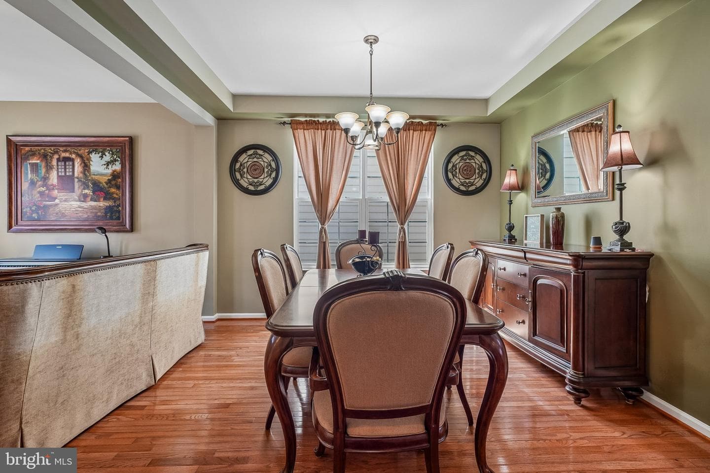 8716 Raleigh Mews photo 8