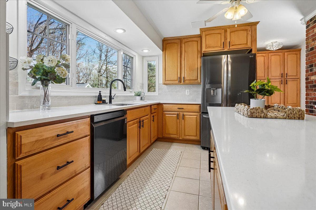 15579 Golf Club Drive photo 4