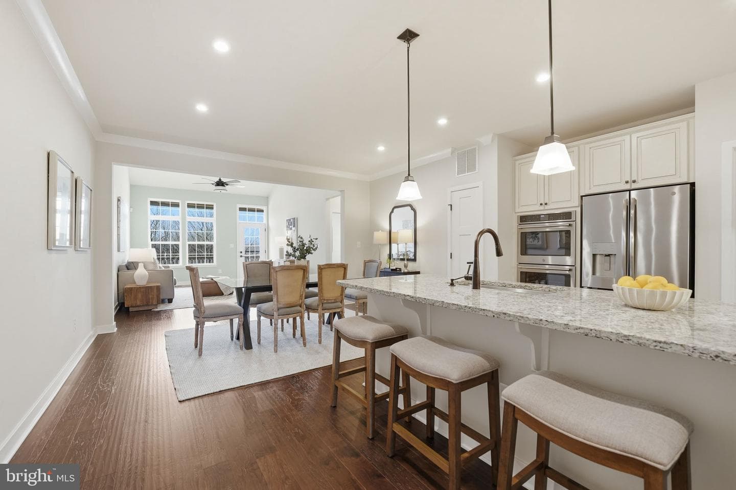 2252 Red Pine Loop photo 6