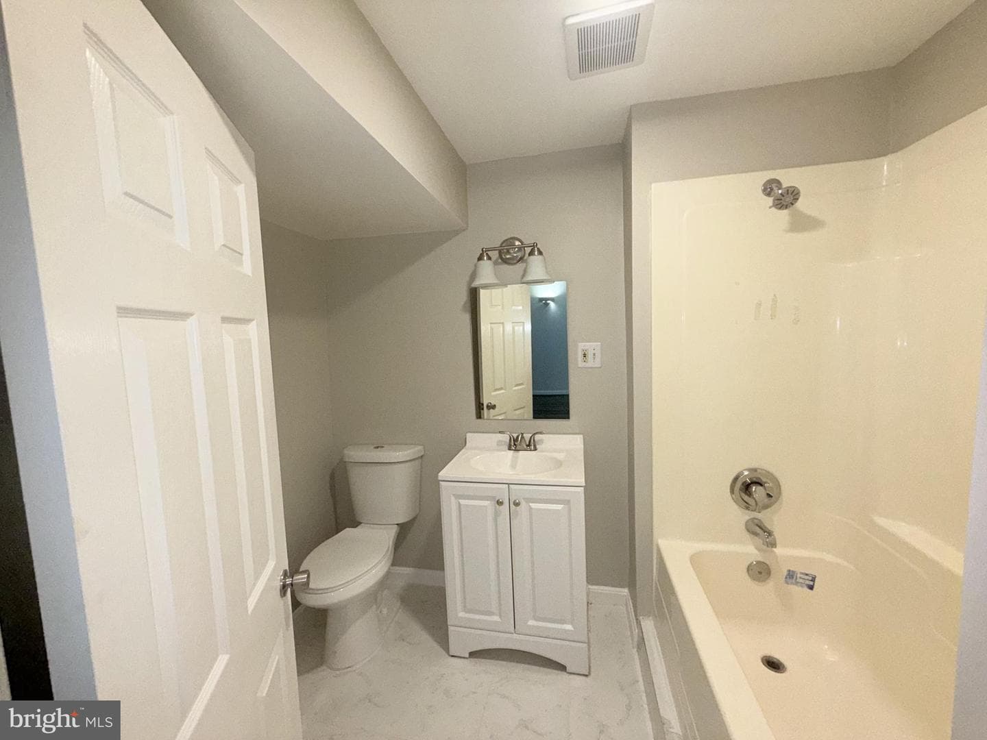 6012 Phillipp Court photo 16