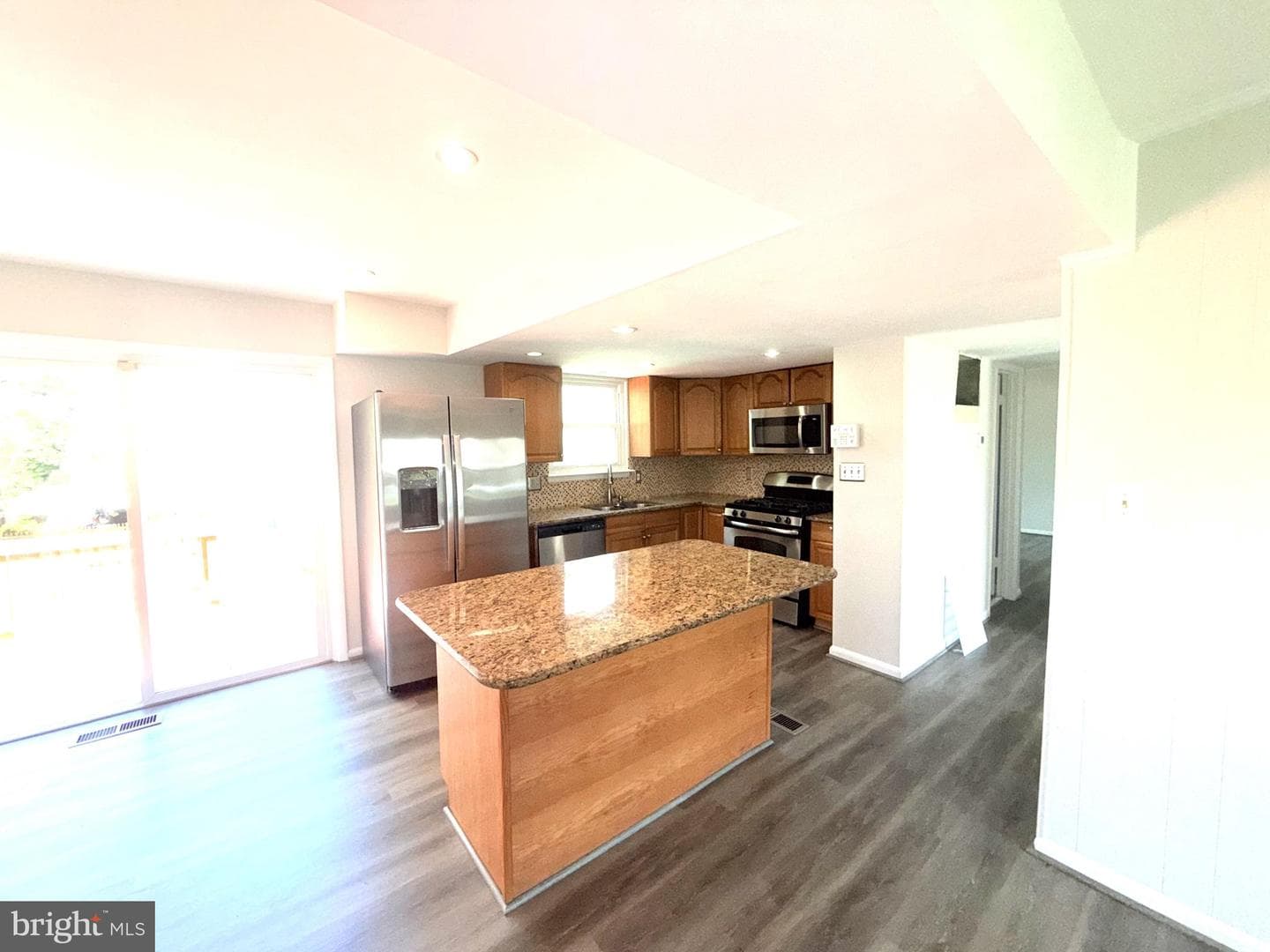 6012 Phillipp Court photo 7