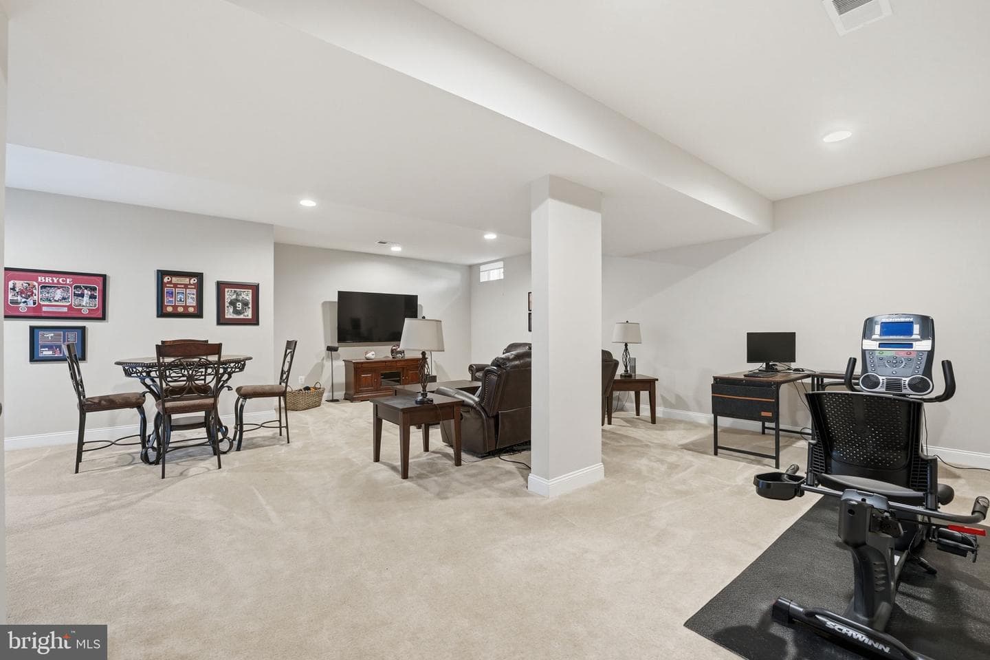 15402 Gossoms Store Court photo 64