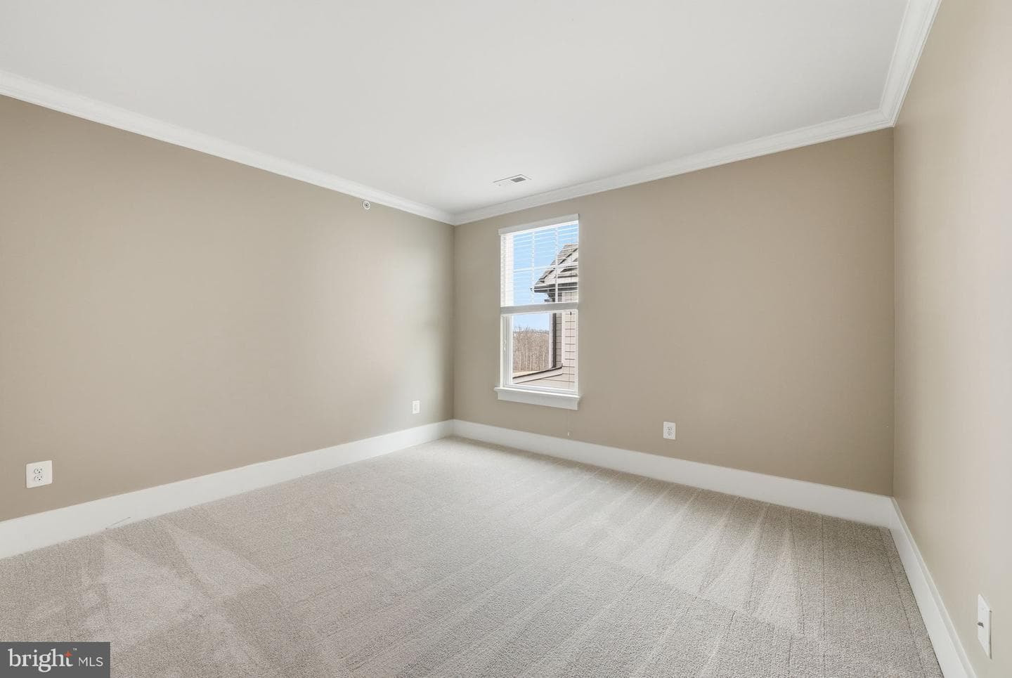 16956 Takeaway Lane photo 42