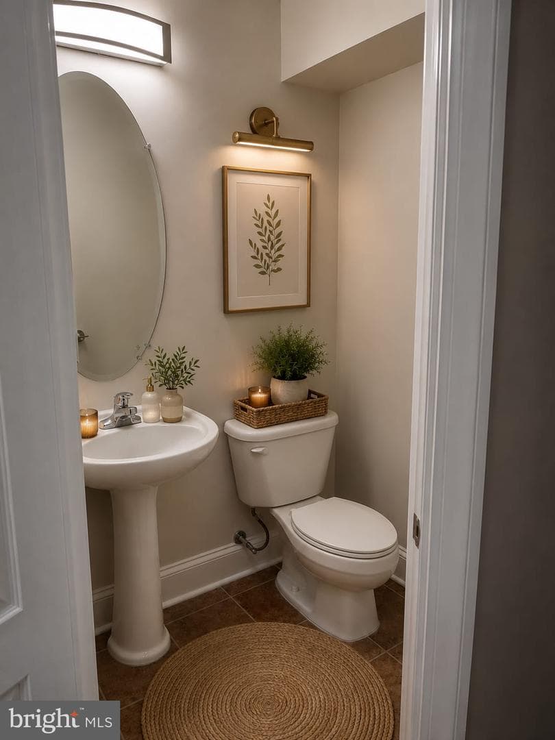 14847 Cloverdale Road #86 photo 4