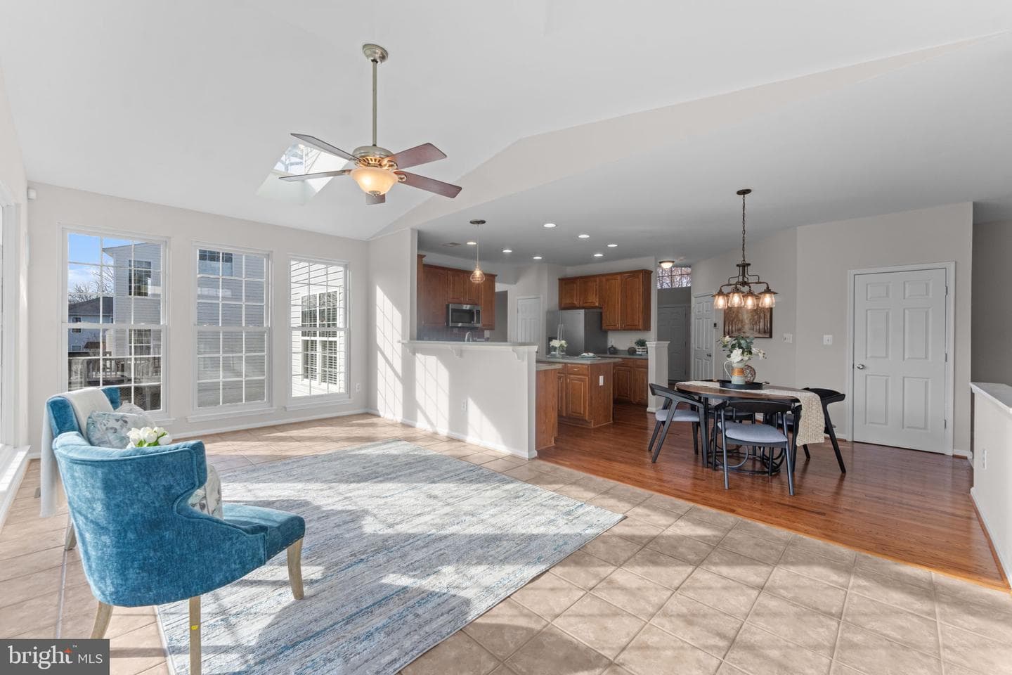 12288 Grimsby Lane photo 37