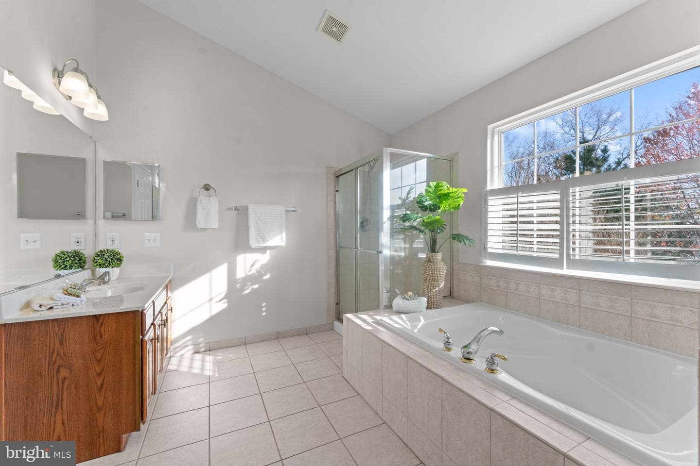 12288 Grimsby Lane photo 52