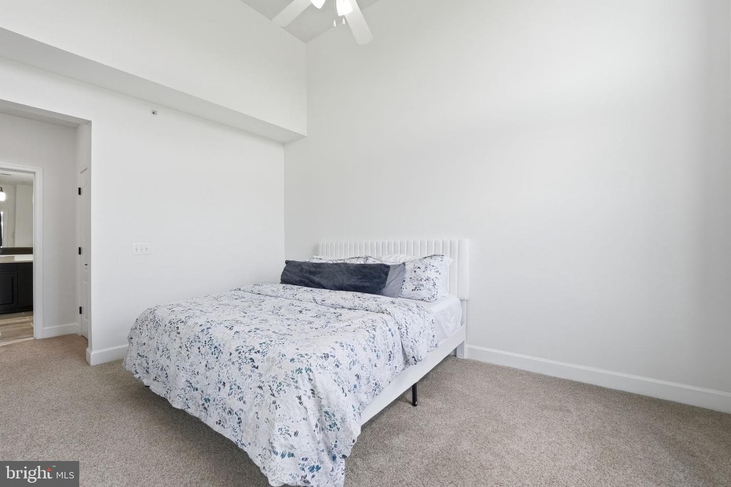 13940 Greendale Drive photo 29