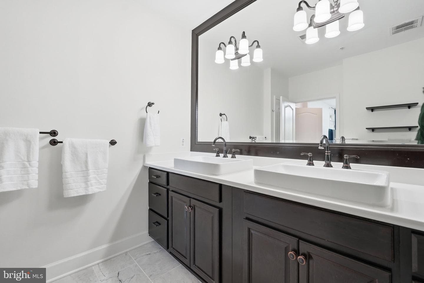 13940 Greendale Drive photo 33