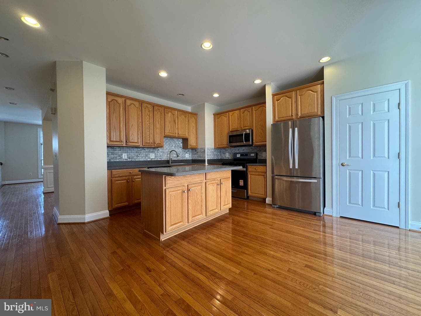 6920 Stanwick Square photo 11