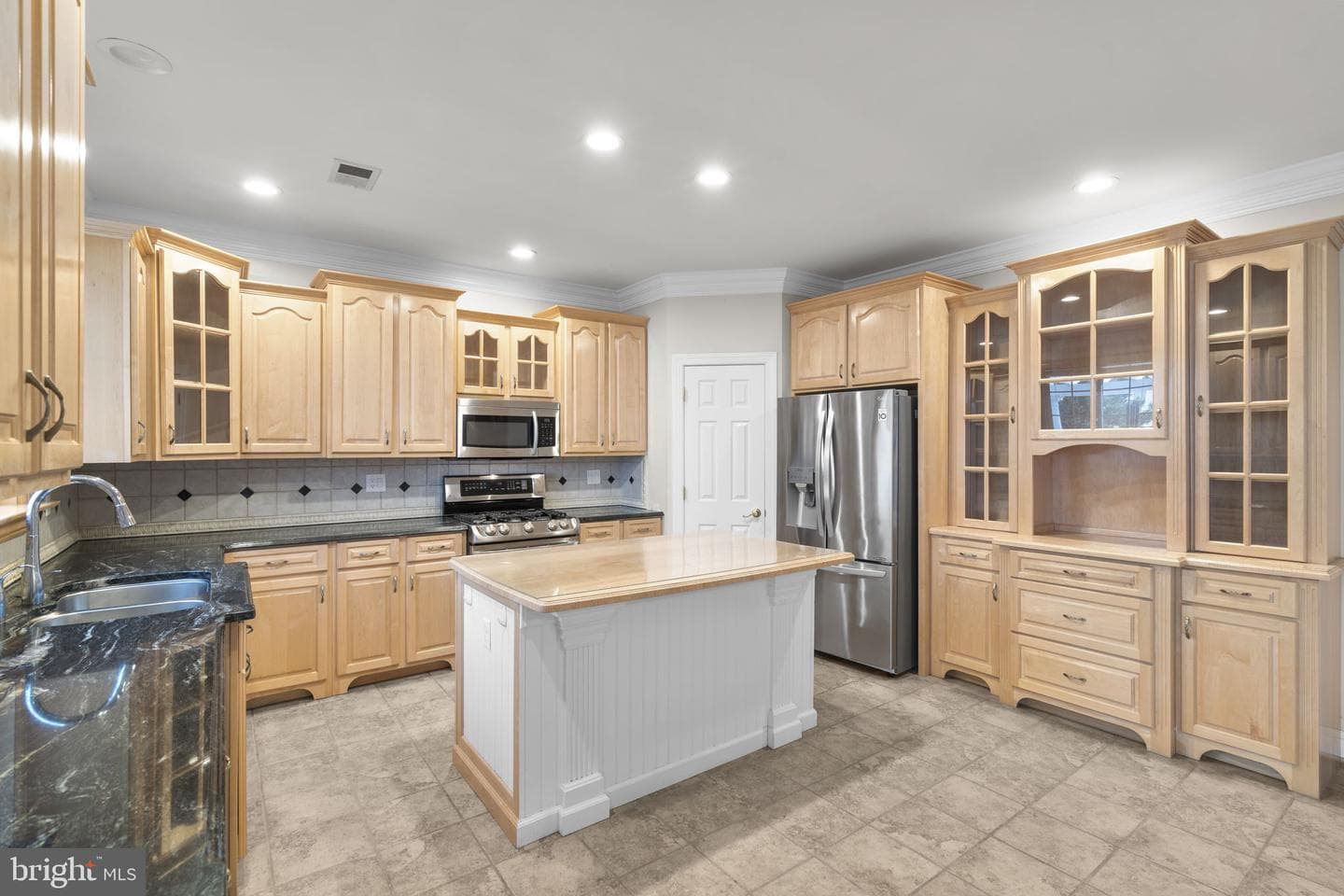 5725 Caribbean Court photo 29