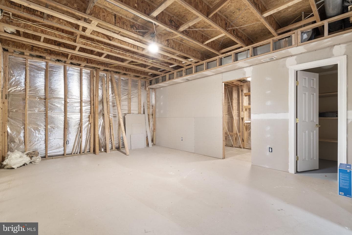 5725 Caribbean Court photo 46