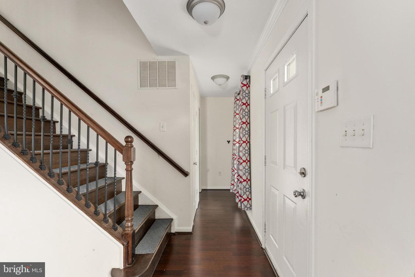 5568 Roundtree Drive photo 49