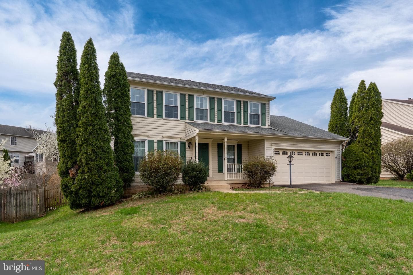 5568 Roundtree Drive photo 5