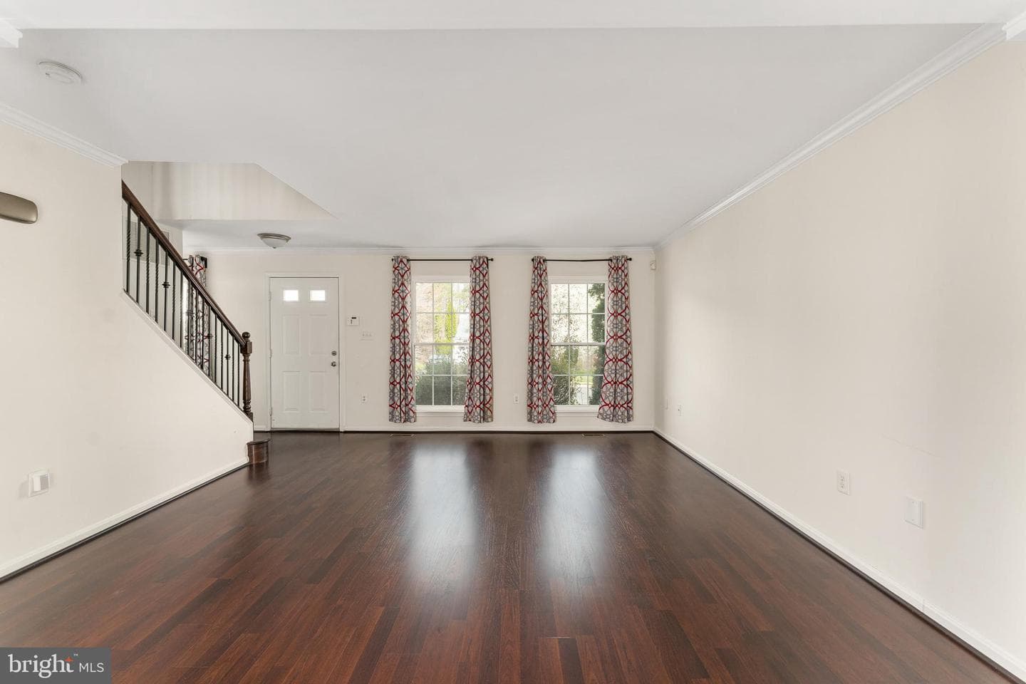 5568 Roundtree Drive photo 52