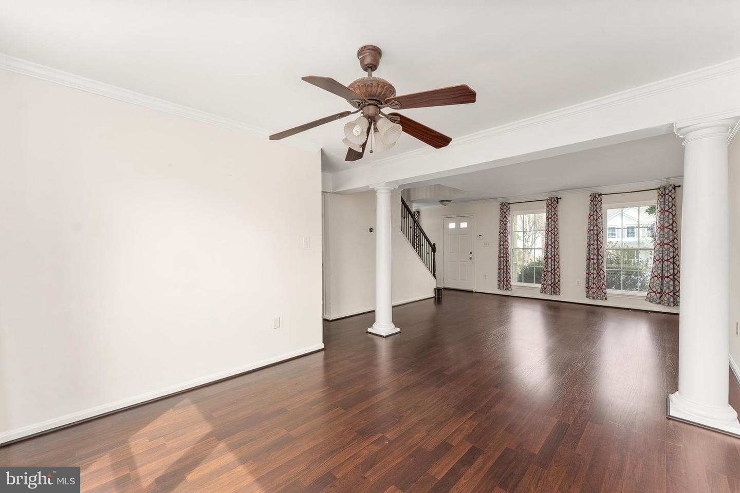 5568 Roundtree Drive photo 55