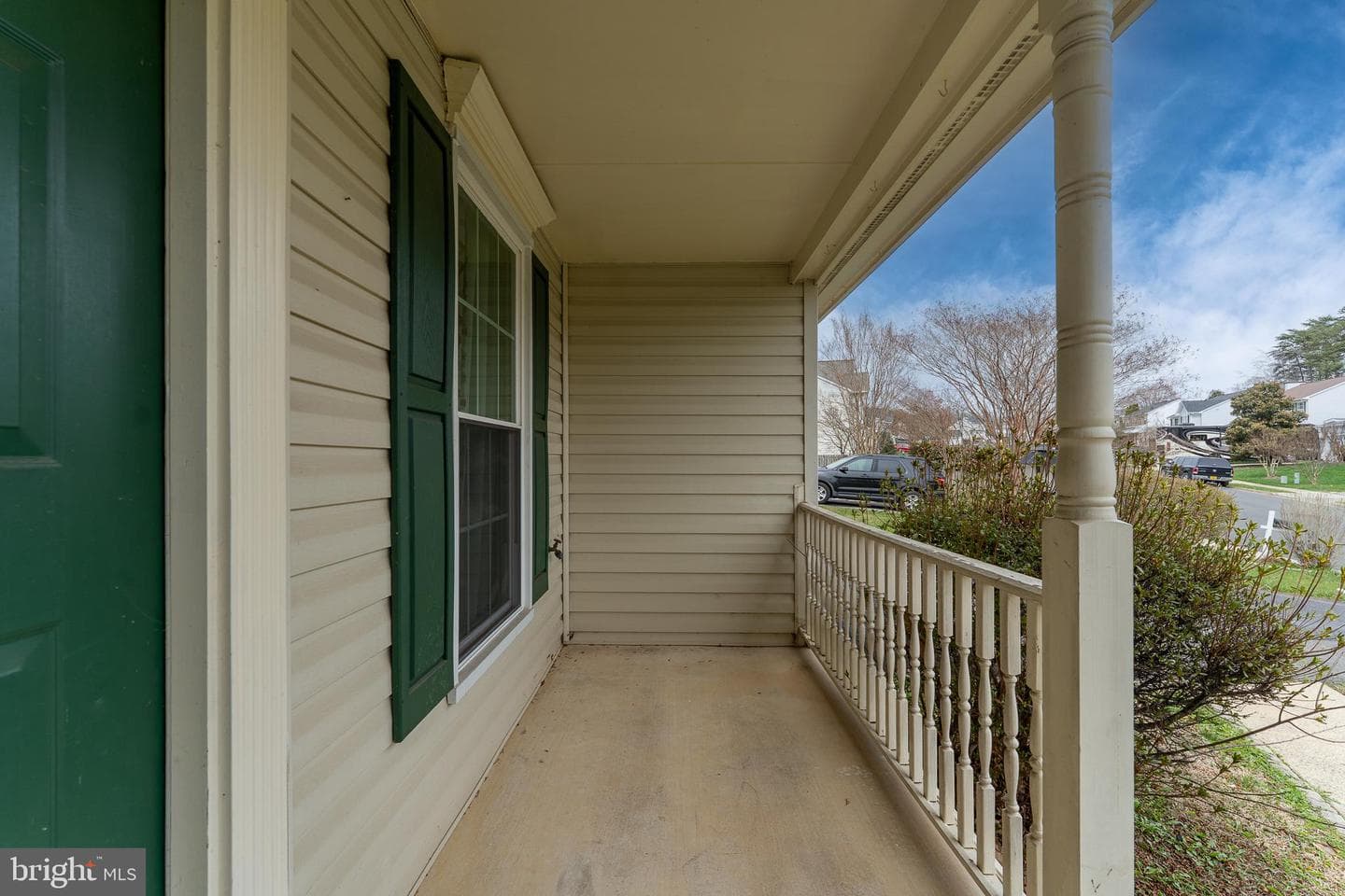 5568 Roundtree Drive photo 7